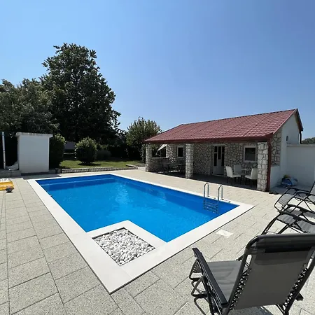 Oaza Mira Apartment